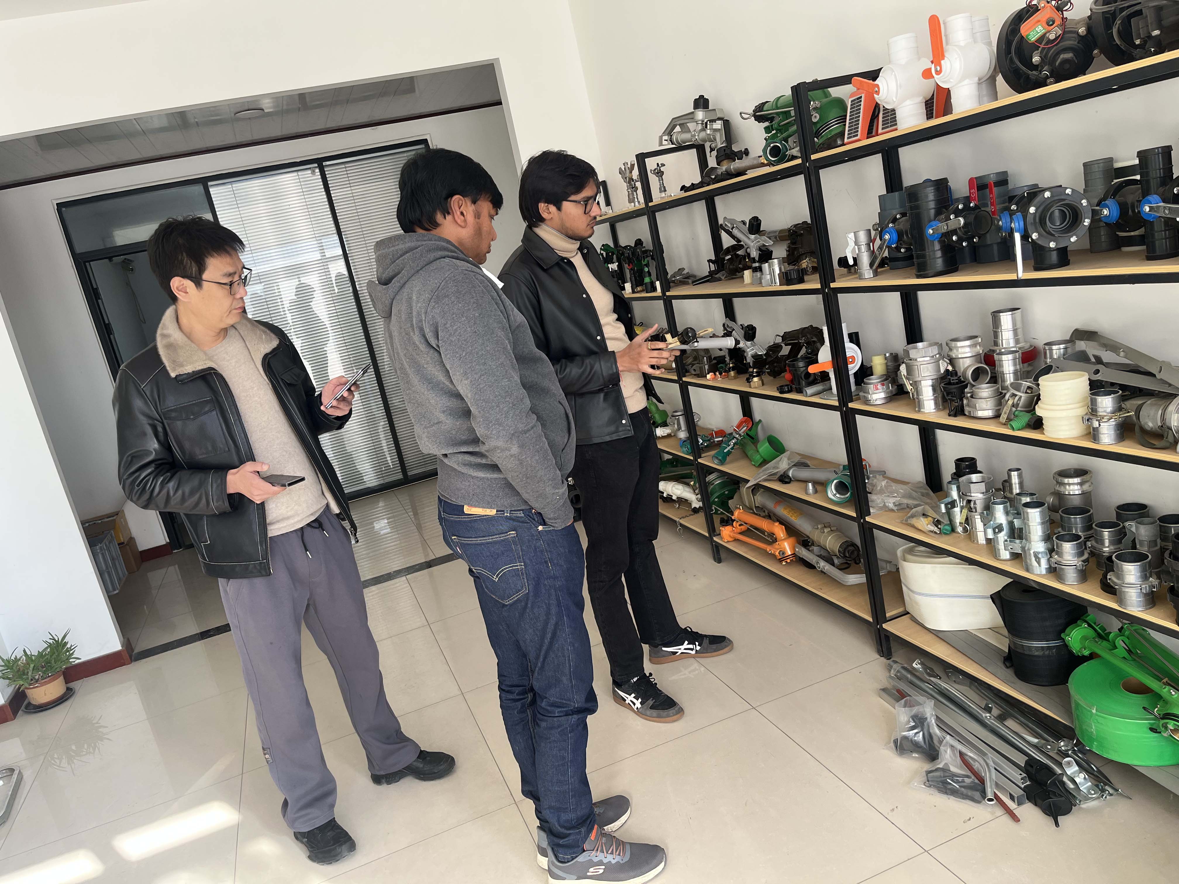 张掖NS40 涡轮喷枪获客户青睐 洽谈批量合作